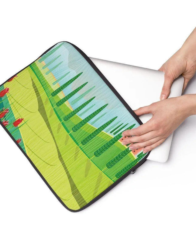 Chic Elite Maison Laptop Sleeve for Elegant Tech Protection