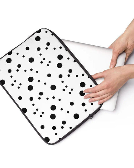 Premium Laptop Sleeves by Maison d'Elite - Fashionable and Reliable Protection