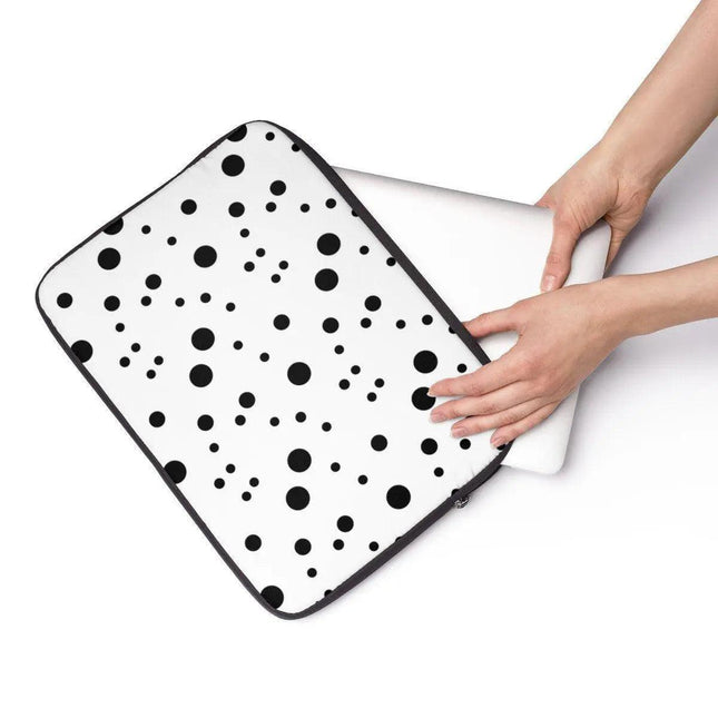 Premium Laptop Sleeves by Maison d'Elite - Fashionable and Reliable Protection