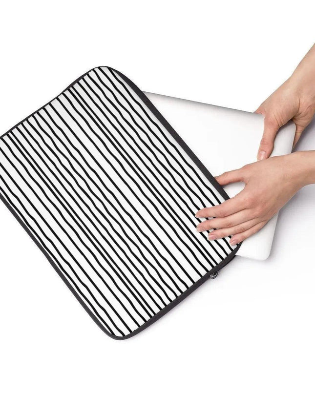 Chic Tech Shield: Maison d'Elite Laptop Sleeves