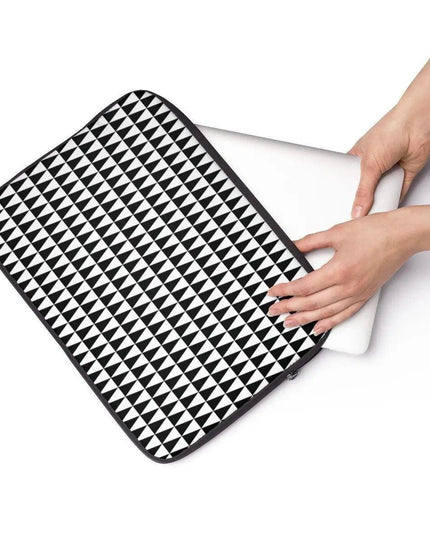 Maison d'Elite Sleek Laptop Sleeves - Elegant and Protective Tech Covers
