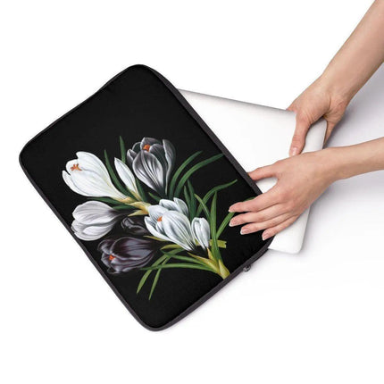 SleekShield Laptop Protector - Stylish and Resilient Tech Sleeve