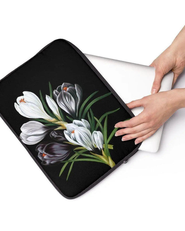 SleekShield Laptop Protector - Stylish and Resilient Tech Sleeve