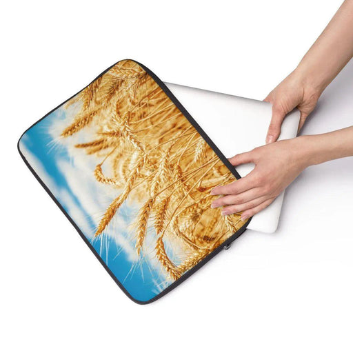 Chic Shield Laptop Sleeve - Stylish Protection for Your Device