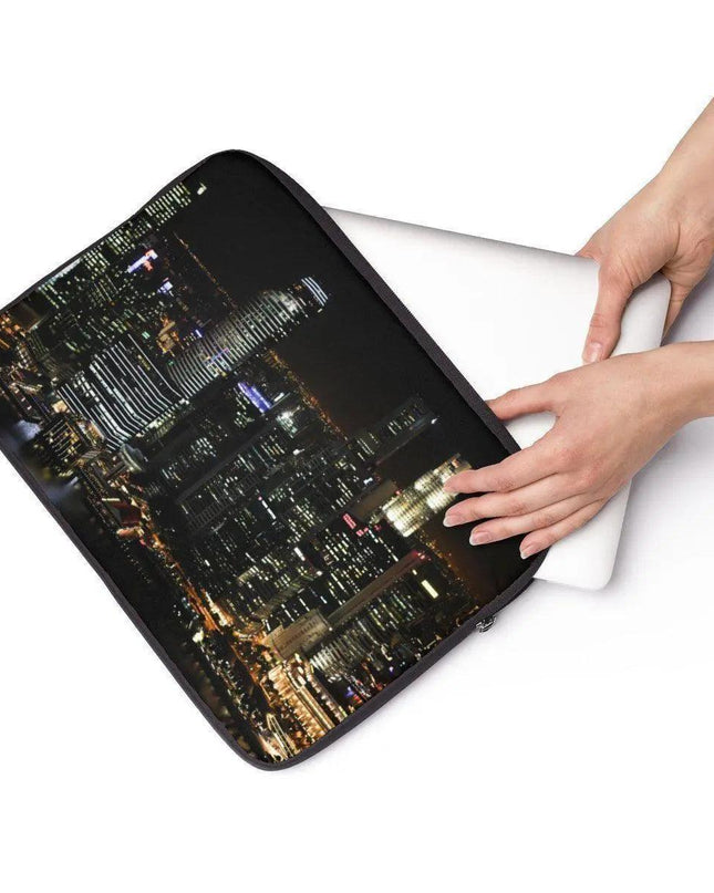 Chic Protection Laptop Sleeve - Stylish Armor for Your Device