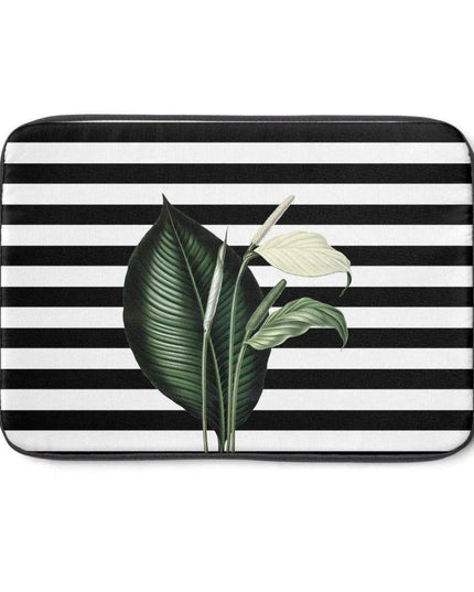 EliteGuard Laptop Sleeves - Stylish and Secure Tech Sleeve