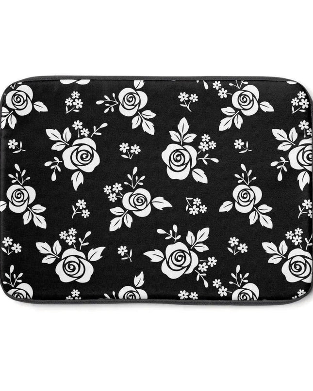 Urban Defender Laptop Sleeve - Sleek and Secure Tech Protection