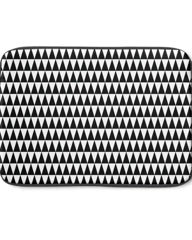 Maison d'Elite Sleek Laptop Sleeves - Elegant and Protective Tech Covers