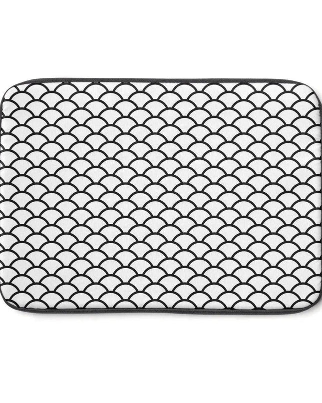 ChicGuard Laptop Sleeve - Elegant Protection for Your Device