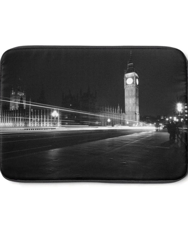 EliteGuard Laptop Protector Sleeve - Exceptional Safety for Your Device