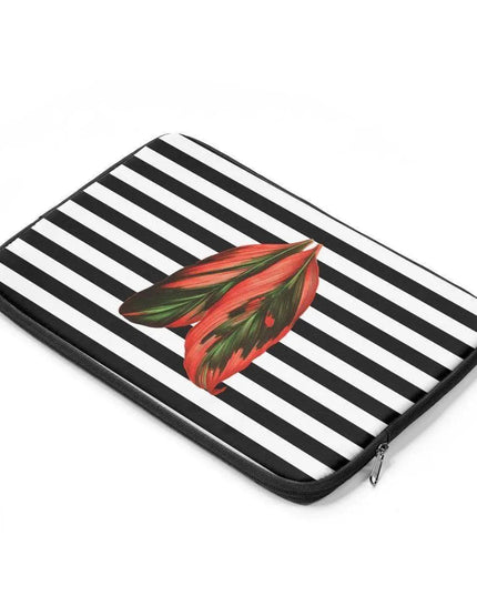 Sophisticated Style: Maison d'Elite Laptop Sleeves - Premium Protection for Your Tech