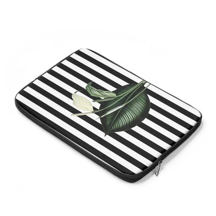 EliteGuard Laptop Sleeves - Stylish and Secure Tech Sleeve