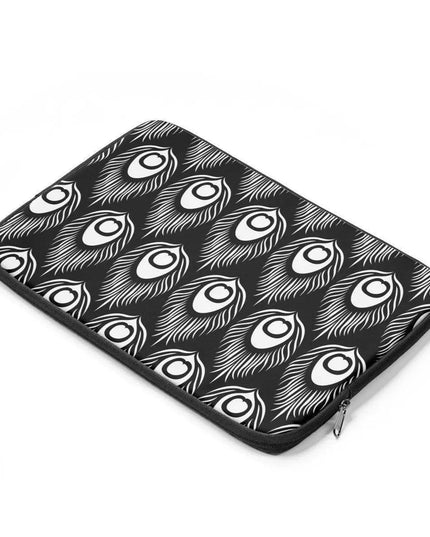 Elegant Armor Laptop Sleeve - Fashionable & Dependable Device Protector