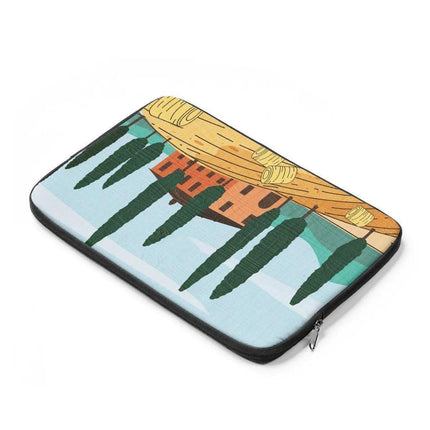 Elite Chic Laptop Sleeve - Sophisticated Protection for Professionals and Explorers