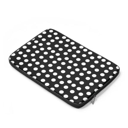 EliteGuard Laptop Sleeves - Chic & Resilient Laptop Protector