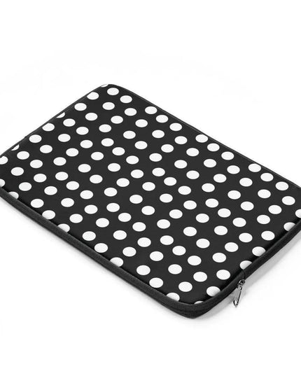 EliteGuard Laptop Sleeves - Chic & Resilient Laptop Protector