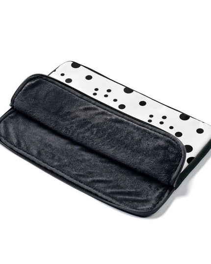 Premium Laptop Sleeves by Maison d'Elite - Fashionable and Reliable Protection