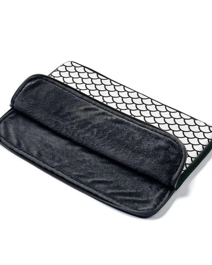 ChicGuard Laptop Sleeve - Elegant Protection for Your Device