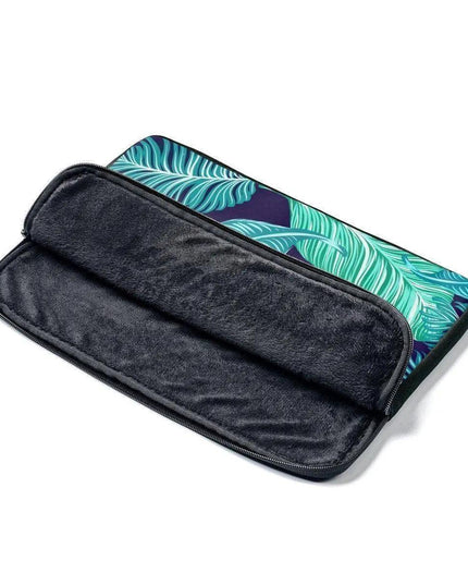 Elite Maison Laptop Sleeve: Premium Protection with a Chic Design