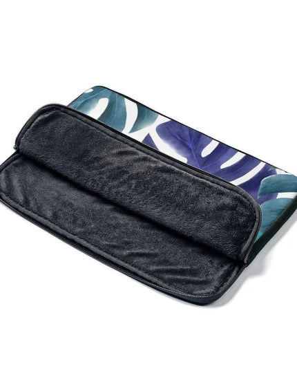 TechGuard Laptop Sleeves - Chic Protection for Your Device