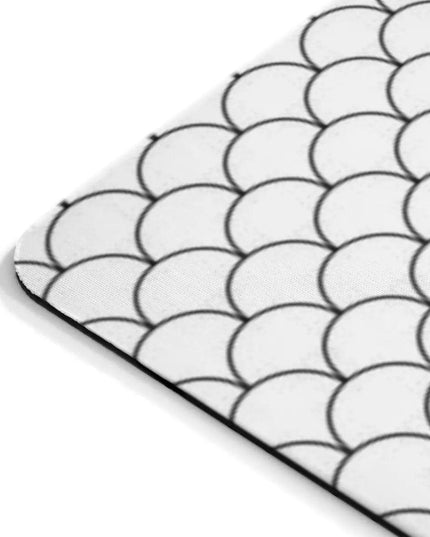 Mermaid Scale Gaming Mousepad - Elegant Design for Enhanced Performance and Comfort
