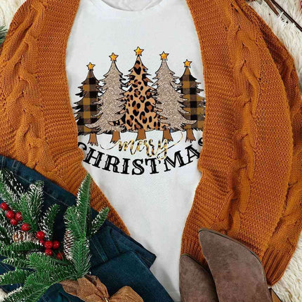 Cozy Festive Holiday Graphic Tee – Soft, Stylish Comfort