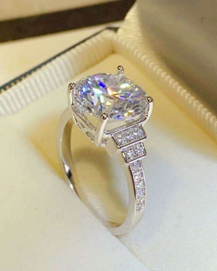 Eternal Radiance 5 Carat Moissanite and Zircon Sterling Silver Ring - Unmatched Grace