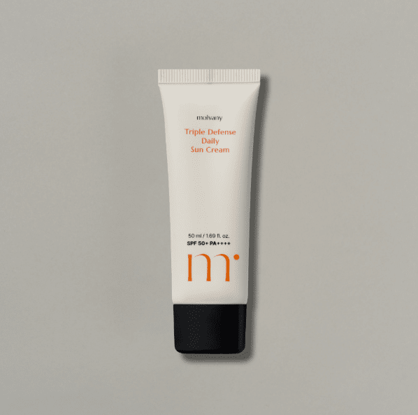 molvany Triple Defense Daily Sun Cream SPF50+ PA++++ 50ml - Très Elite