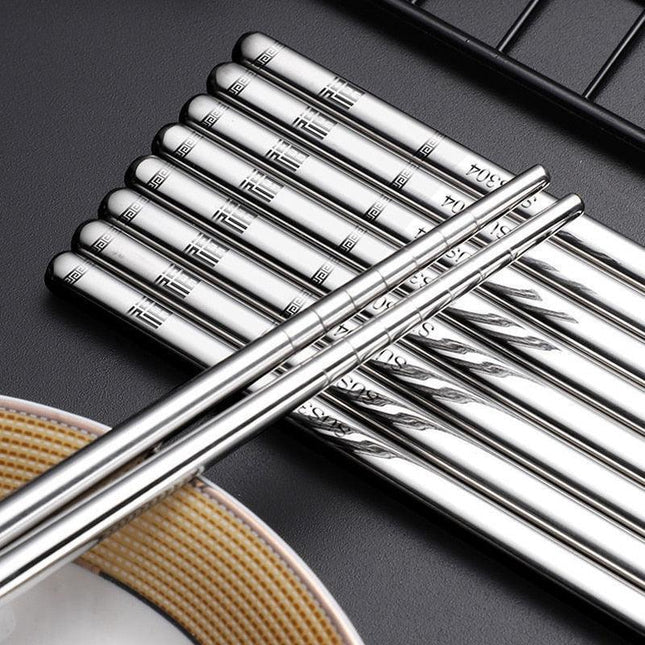 Elevate Your Culinary Experience with the Elegant Non-Slip Chopsticks Set