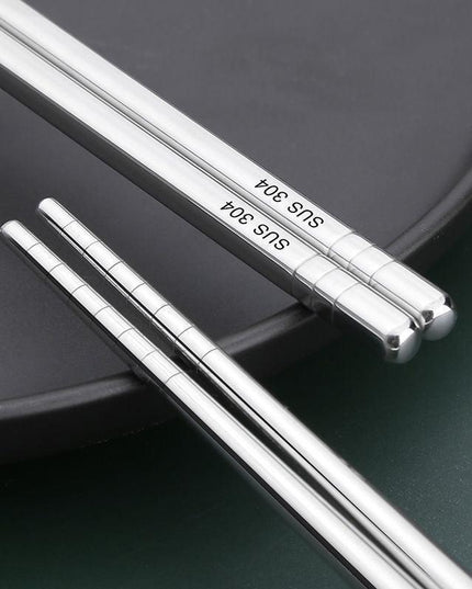 Elevate Your Culinary Experience with the Elegant Non-Slip Chopsticks Set