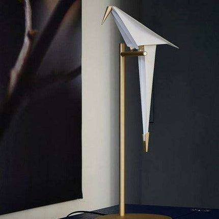 Nature-Inspired Nordic Bird Ceiling Lamp with Elegant Design