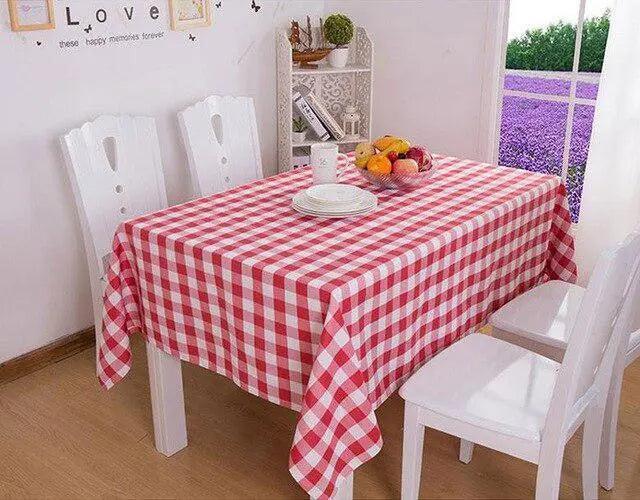 Elegant Plaid Polyester Table Cover - Transform Your Dining Table