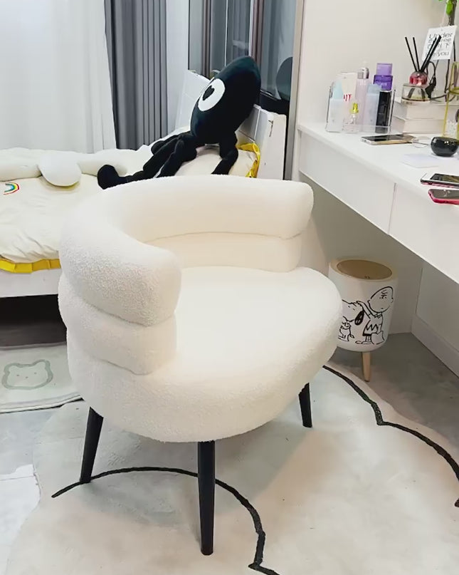 Chic Scandinavian Lounge Chair - Perfect for Makeup, Study, and Relaxation for Young Women and Students
