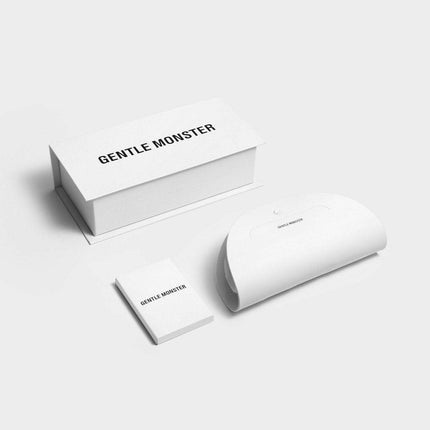 Chic Black Square Sunglasses with Elegant Rose Gold Details and Full UV Protection