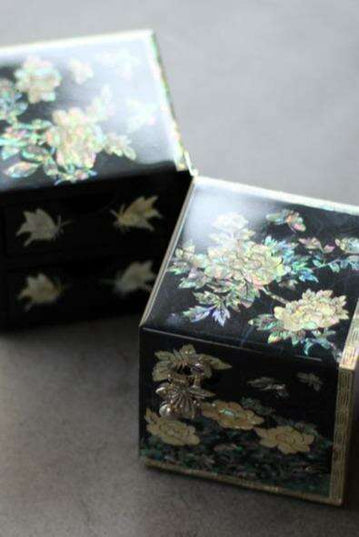 Korean Najeon Chilgi Butterfly & Peony Artisan Jewelry Box