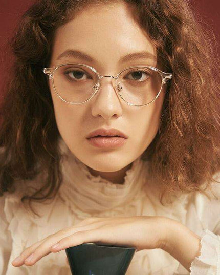 Cleo Crystal Frames - A Vibrant Expression of Artistic Sophistication