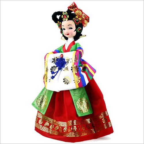 Queen Hanbok Doll: Korean Traditional Souvenir - 26 cm Height, Polyester Material