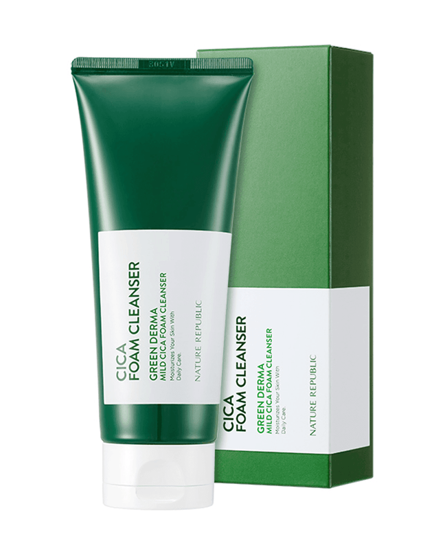 Gentle Cica Foam Cleanser for Delicate Skin: Soothing Hydration Formula