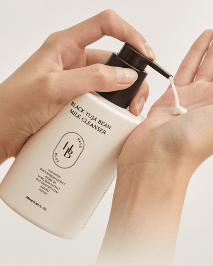 HEVEBLUE Black Yuja Bean Milk Cleanser 290ml