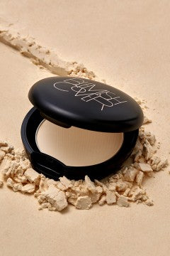 Hanskin Blemish Cover Blur Pact 9g (2colors)- Très Elite- Très Elite