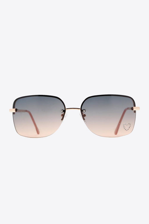 Rhinestone Heart Sunglasses with Metal Frame - Chic UV400 Wayfarer Shades