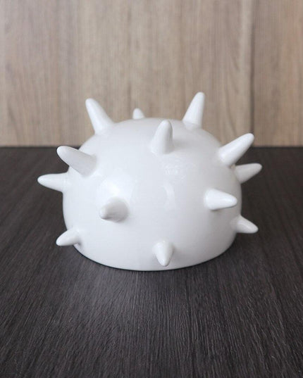 Sea Urchin-Inspired Ceramic Dining Plates: Experience Culinary Elegance with French Charm