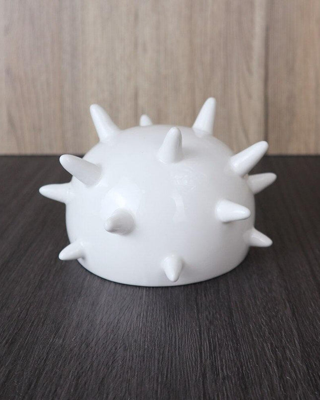 Sea Urchin-Inspired Ceramic Dining Plates: Experience Culinary Elegance with French Charm