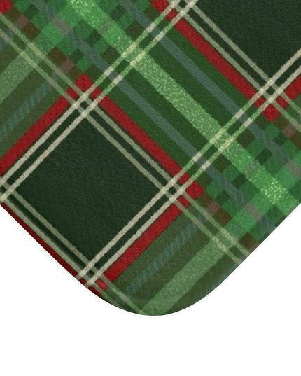 Festive Plaid Christmas Bath Mat for a Cozy Bathroom Retreat