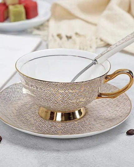 Chic Vintage Bone China Coffee Mug Set - Set of 2