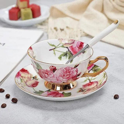 Luxurious Bone China Tea Cup and Saucer Set - Classic Elegance