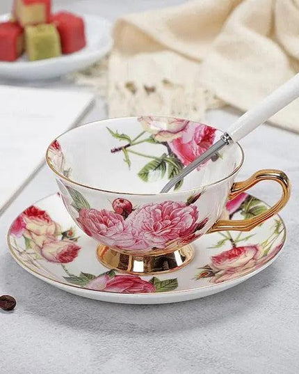 Luxurious Bone China Tea Cup and Saucer Set - Classic Elegance