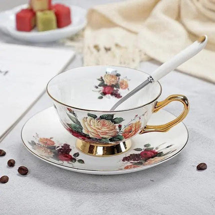Luxurious Bone China Tea Cup and Saucer Set - Classic Elegance