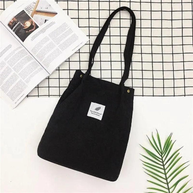 Stylish Canvas Crossbody Tote: Where Elegance Meets Everyday Utility