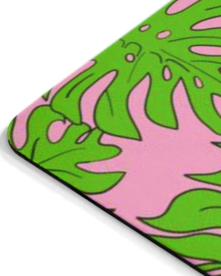 Chic Neoprene Mouse Pad with Vibrant Tropical Leaf Design for a Stylish Office Environment